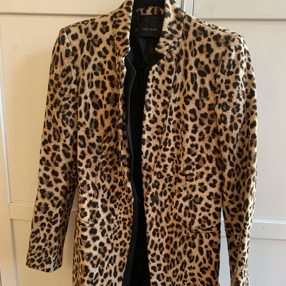 Zara Basic Leopard Print Blazer